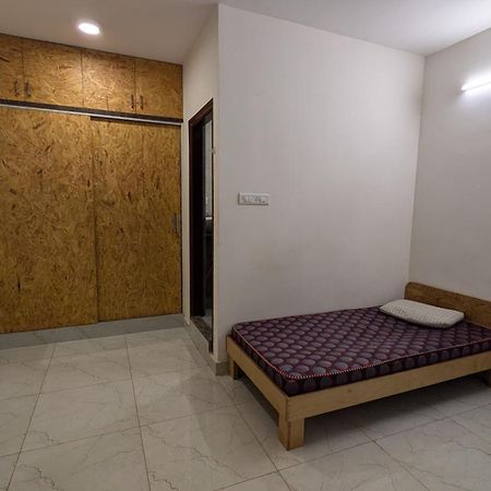 Hostel Ashraya Bangalore Exterior foto
